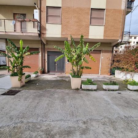 Casa Gabriella Apartment SantʼEufemia Lamezia Екстериор снимка