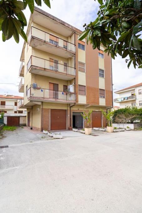 Casa Gabriella Apartment SantʼEufemia Lamezia Екстериор снимка